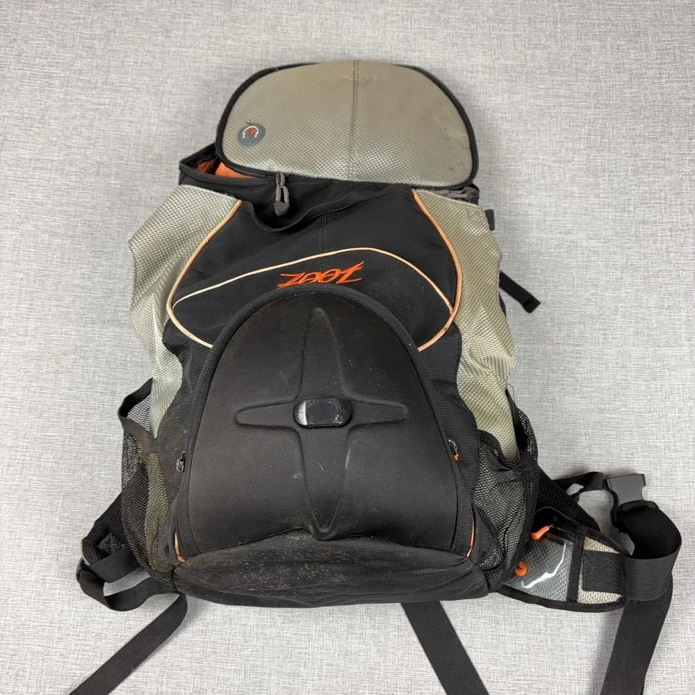 Zoot Shoulder Bag Mens One Size Black Hiking Pack Padded Straps 7 Pockets